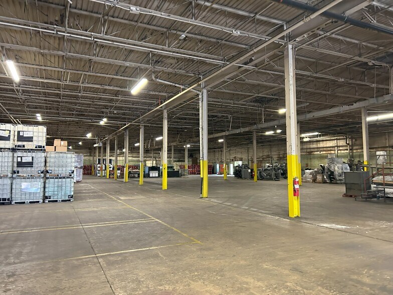 More Photos Of 247 Pattersonville Rd, Ringtown Industrial For Lease