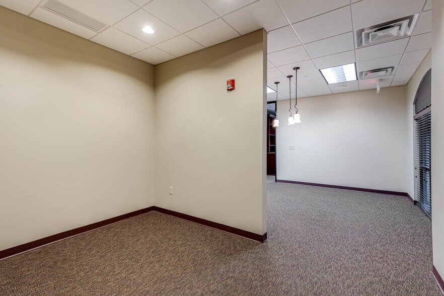 More Photos Of 2632 Broadway St, San Antonio Medical For Lease