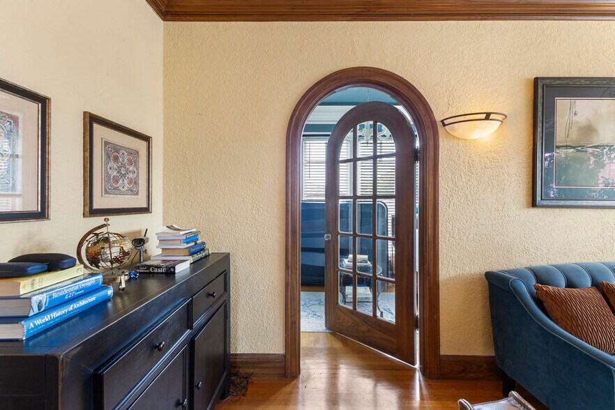 More Photos Of 2900 Barrett Ave, Richmond Multifamily For Sale