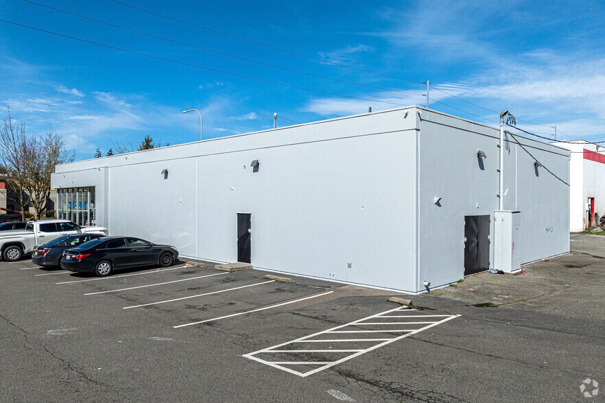 More Photos Of 31430 Pacific Hwy S, Federal Way Freestanding For Lease