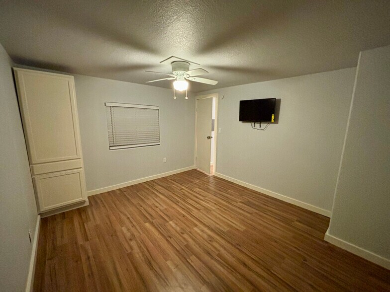 More Photos Of 3600 Reading St, Bacliff Manufactured Housing Mobile Home Park For Sale
