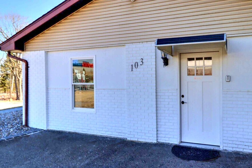 More Photos Of 3360 PA-940, Mount Pocono Specialty For Sale