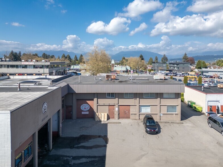 More Photos Of 5690-5696 Imperial St, Burnaby Storefront Retail Office For Lease