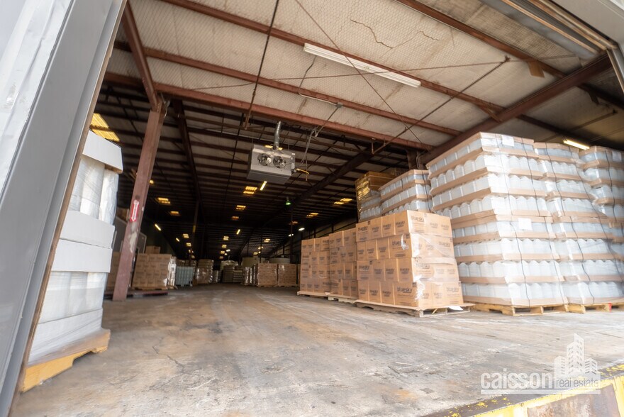 More Photos Of 2250 Chipley Cir, San Antonio Warehouse For Lease