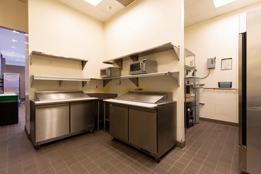 More Photos Of 621 Capitol Mall, Sacramento Office For Lease