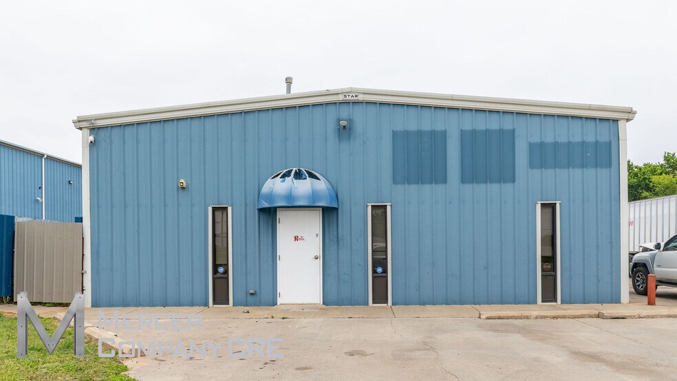 More Photos Of 3035 NE 23rd St, Oklahoma City Industrial For Sale