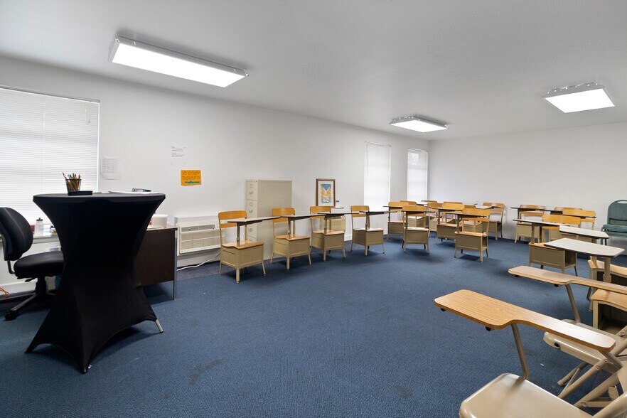 More Photos Of 5001 Backlick Rd, Annandale Religious Facility For Sale