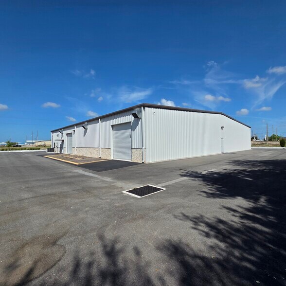 More Photos Of 8499 Tom Chittum loop, New Port Richey Industrial For Sale