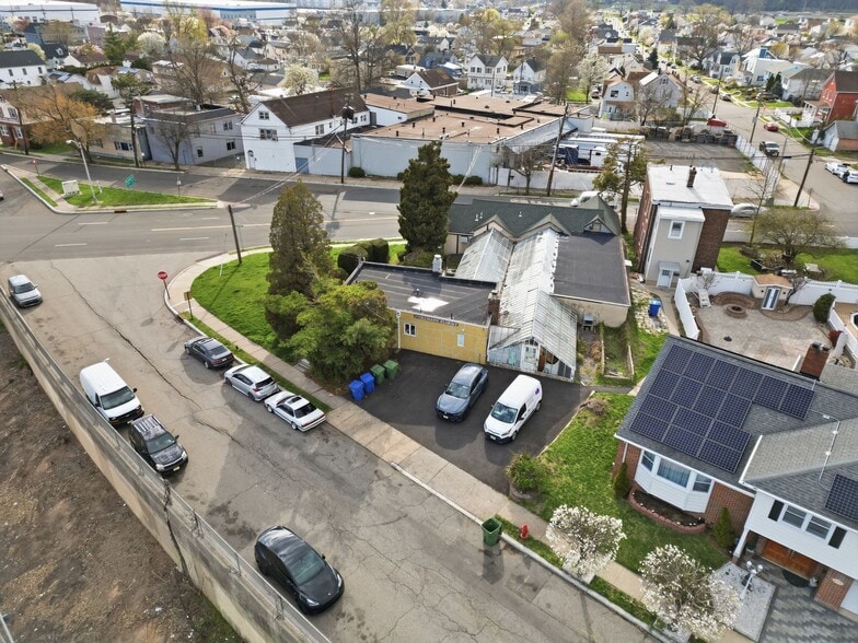 More Photos Of 630 Florida Grove Rd, Perth Amboy Apartments For Sale