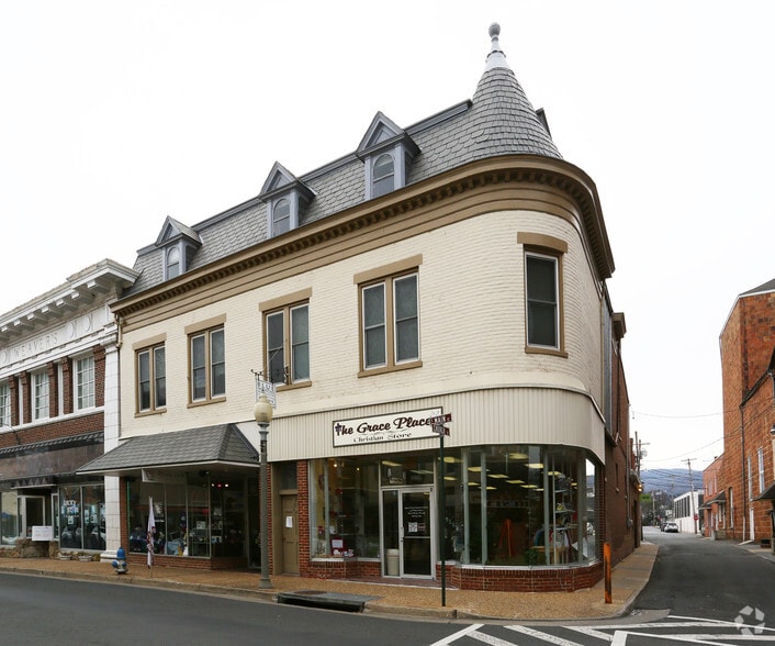 Primary Photo Of 201 E Main St, Front Royal Storefront Retail Office For Lease