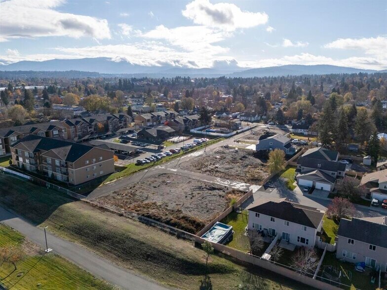 More Photos Of 13217 E 3rd Ln, Spokane Valley Apartments For Sale