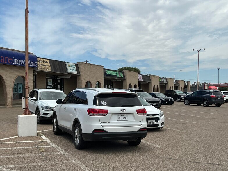 More Photos Of 3410-3454 S Western St, Amarillo Storefront For Lease