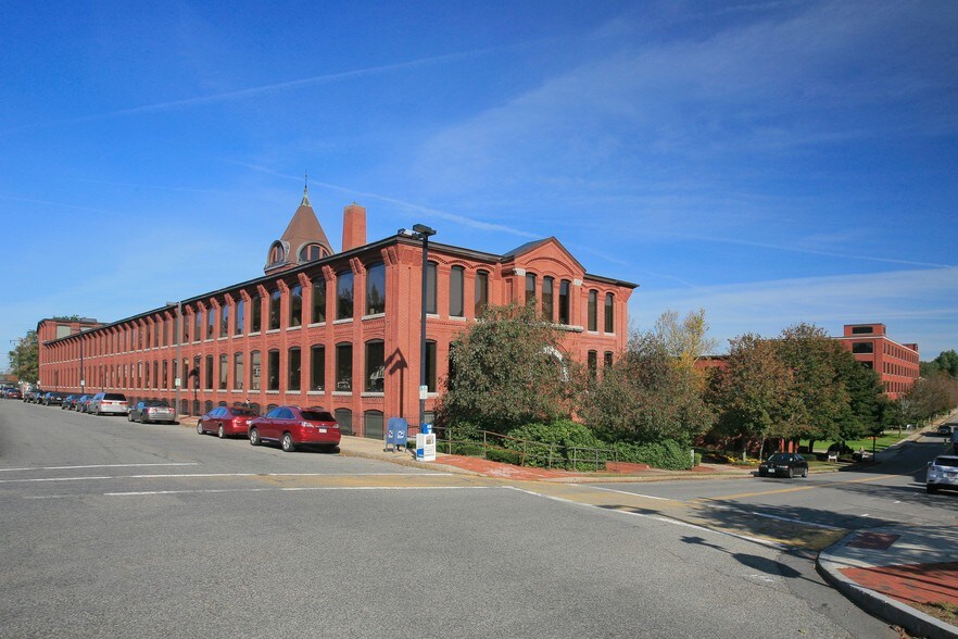 More Photos Of 40-50 High St, North Andover Flex For Sale