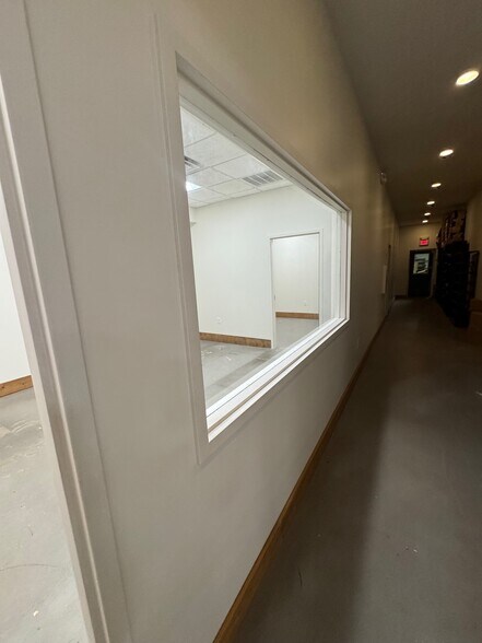 More Photos Of 111 Aiken St, Hope Light Distribution For Sale