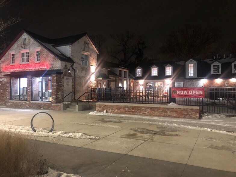 More Photos Of 19350 Livernois Ave, Detroit Restaurant For Sale
