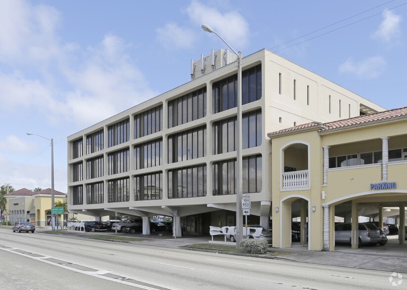 More Photos Of 420 S Dixie Hwy, Coral Gables Loft Creative Space For Sale