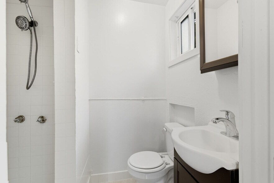 More Photos Of 249 S Sunset Ave, San Jose Apartments For Sale