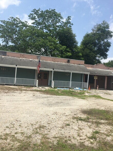 More Photos Of 2046 US Highway 17 N, Seville Auto Dealership For Sale