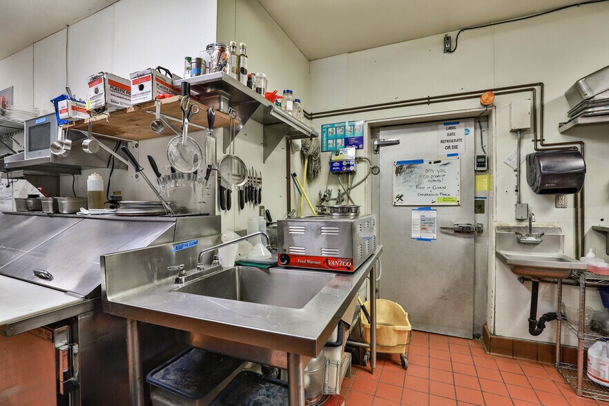 More Photos Of 251-253 Main St, Placerville Restaurant For Sale