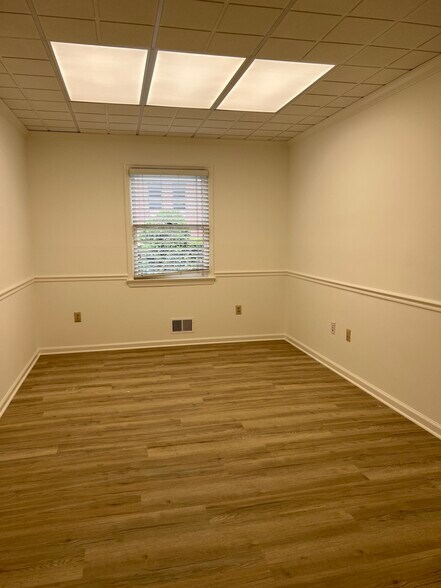 More Photos Of 190 North Ave E, Cranford Medical For Lease