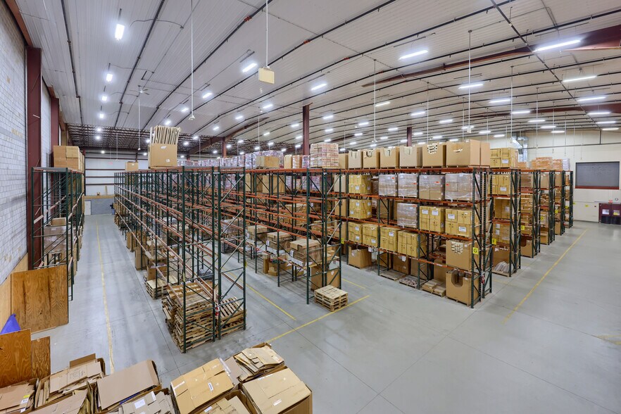 More Photos Of 221 Forney Dr, Ephrata Warehouse For Sale