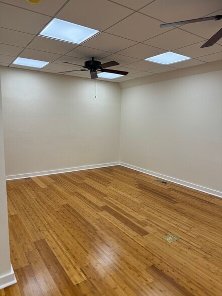 More Photos Of 19-21 Ross Ave, San Anselmo Office Residential For Lease
