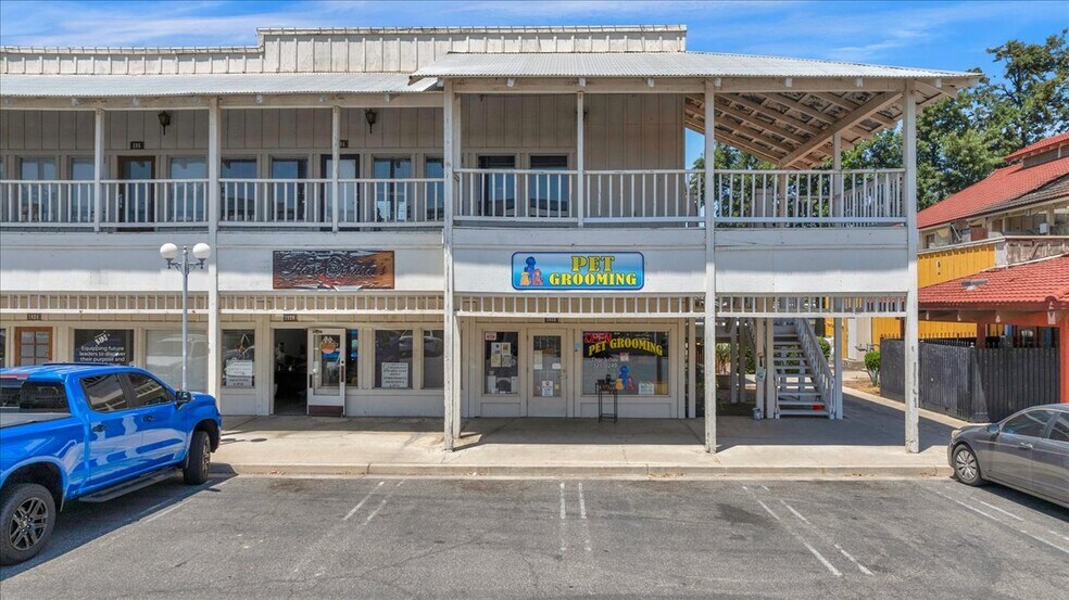 More Photos Of 1458-1468 Clovis Ave, Clovis Freestanding For Lease