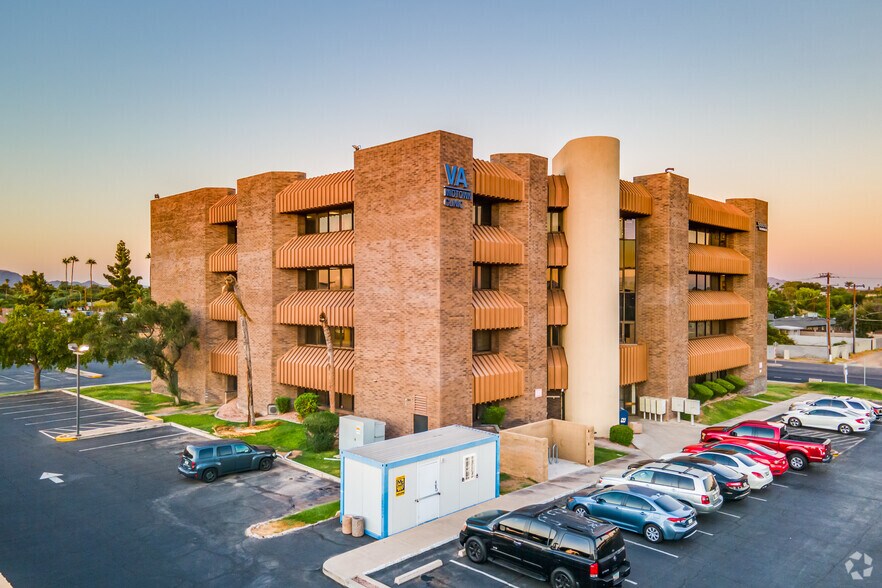 More Photos Of 5040 N 15th Ave, Phoenix Medical For Sale