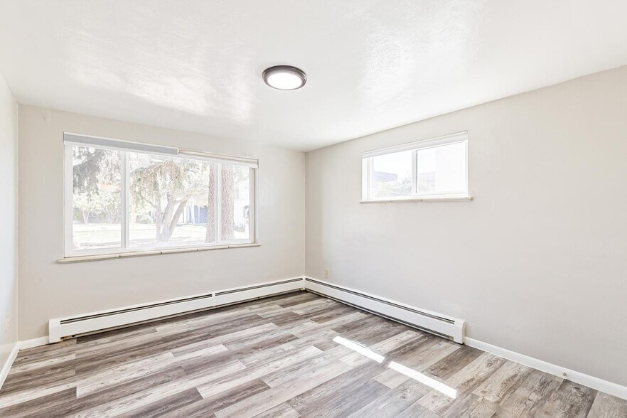 More Photos Of 1679-1695 Reed St, Lakewood Apartments For Sale
