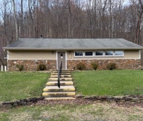 More Photos Of 426 Eades Ln, Lovingston Religious Facility For Sale