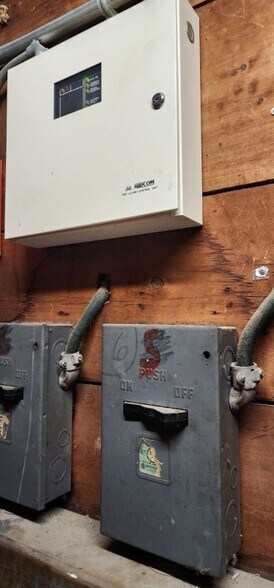 More Photos Of 50 Amherst Av, Toronto Apartments For Sale