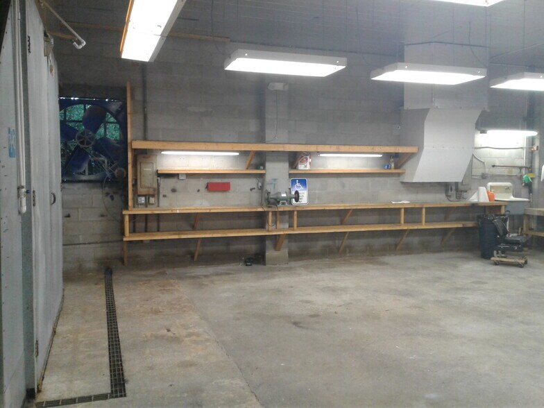 More Photos Of 4513 Lenox Ave, Jacksonville Service For Lease