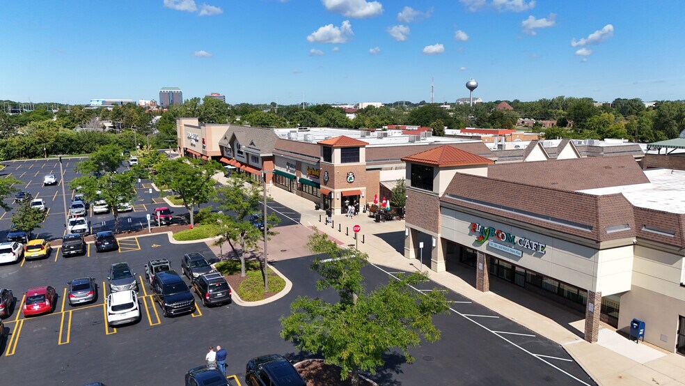 More Photos Of 2300-2356 W West Higgins Rd, Hoffman Estates Storefront For Sale