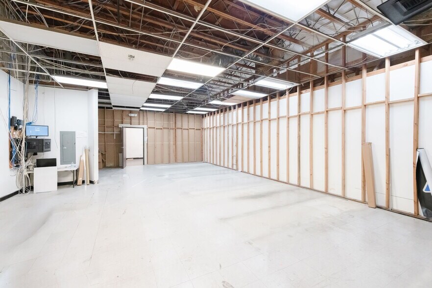 More Photos Of 114-134 N Gaffey St, San Pedro General Retail For Lease