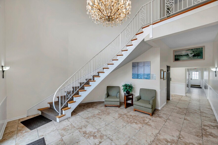 More Photos Of 2401 W Bay, Largo Unknown For Lease
