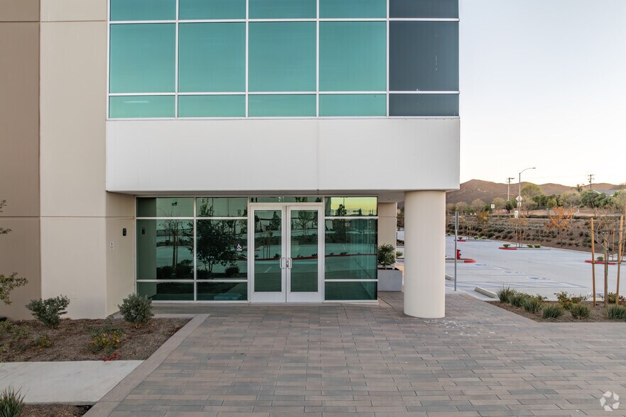 More Photos Of 33540 Zeiders Rd, Menifee Distribution For Sale