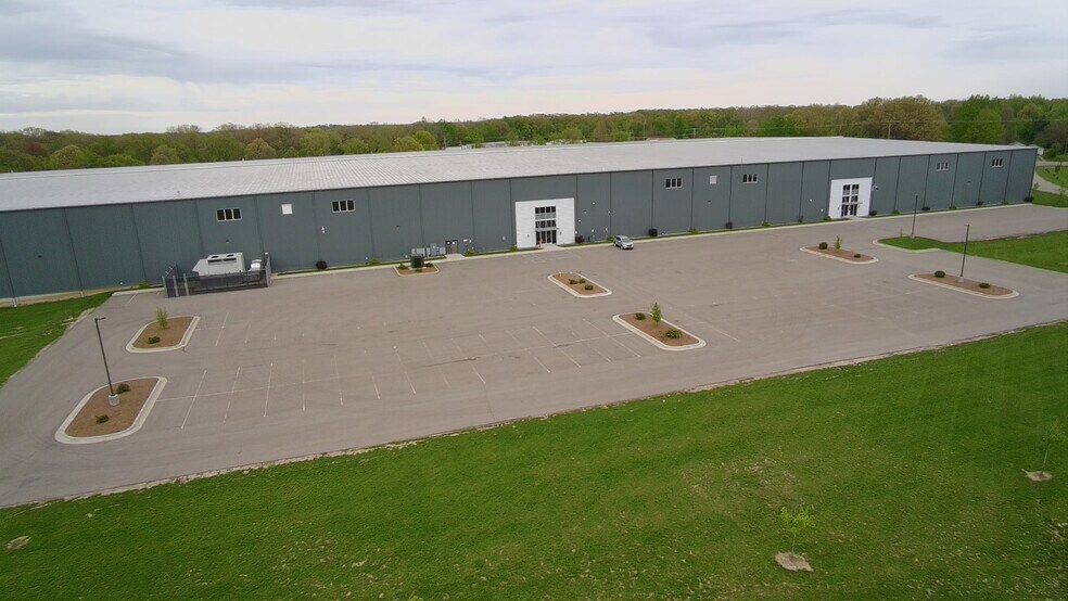 More Photos Of 211 Watkins Rd, Battle Creek Distribution For Lease