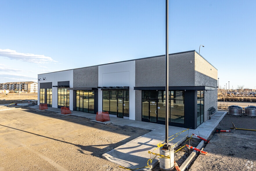 More Photos Of 1115 St Albert Trl, St. Albert Unknown For Lease