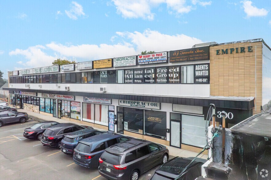 More Photos Of 300 Hempstead Tpke, West Hempstead Office For Lease