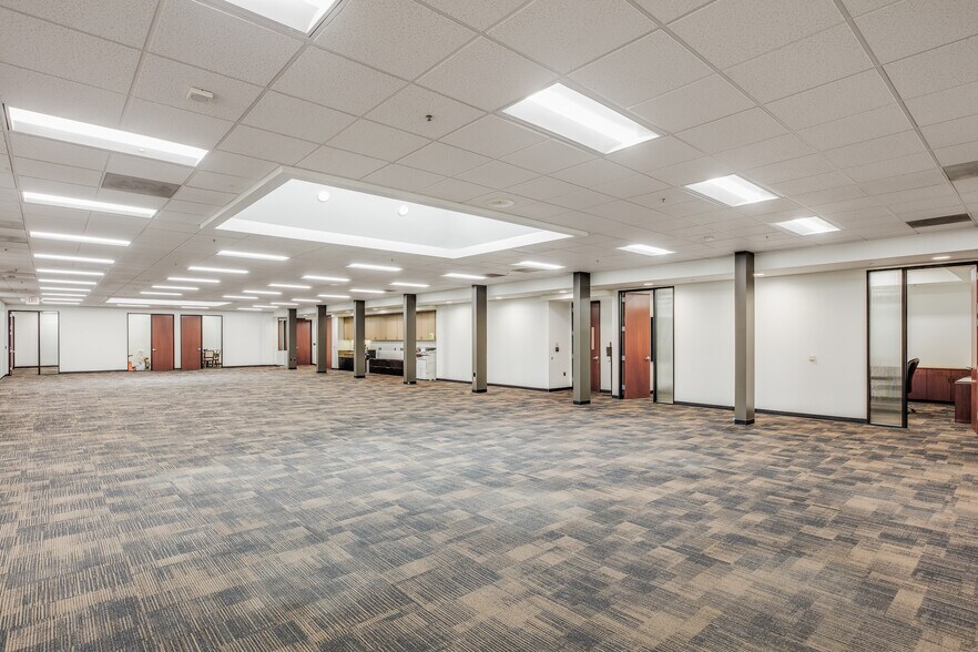 More Photos Of 390-392 Potrero Ave, Sunnyvale Research And Development For Lease