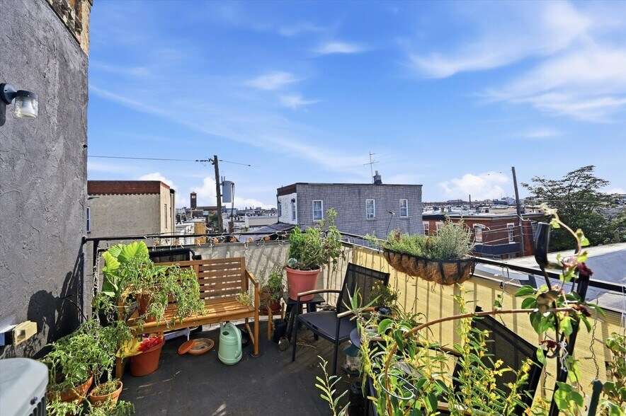 More Photos Of 1648 S 16th St, Philadelphia Apartments For Sale