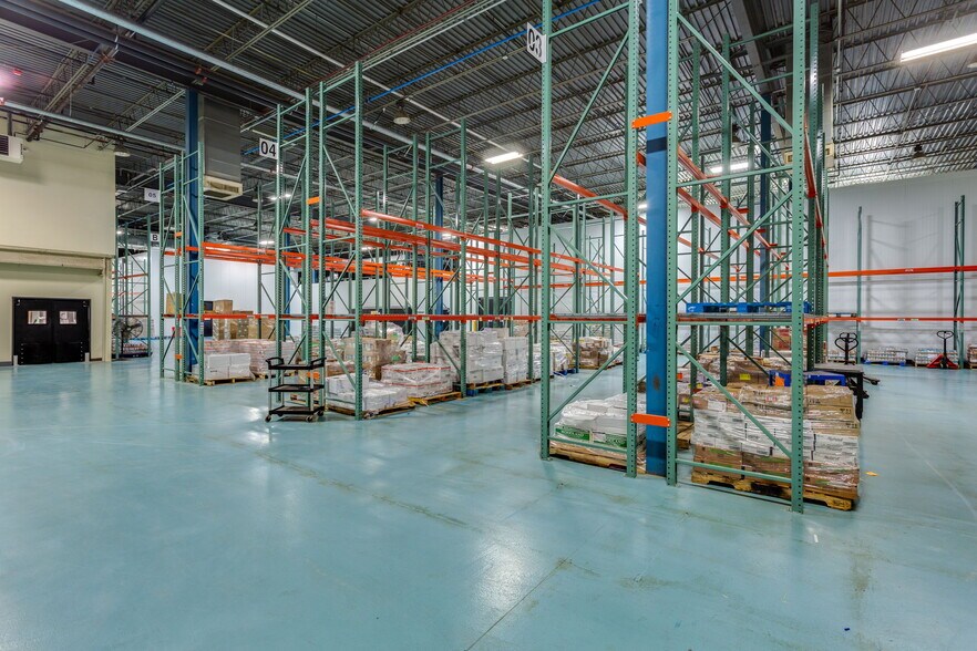 More Photos Of 8 Vreeland Ave, Totowa Refrigeration Cold Storage For Lease