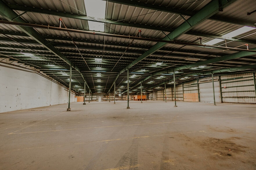 More Photos Of 1720 Metcalf Ave, Thomasville Warehouse For Lease