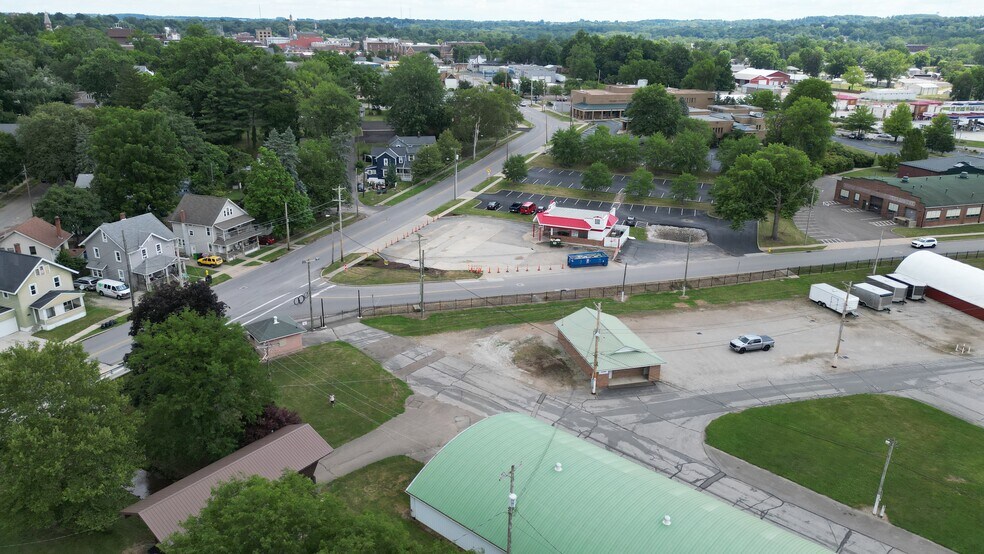 More Photos Of 516 W Liberty St, Wooster Service Station For Sale