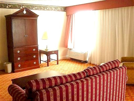 More Photos Of 2490 Mount Moriah Rd, Memphis Hotel For Sale