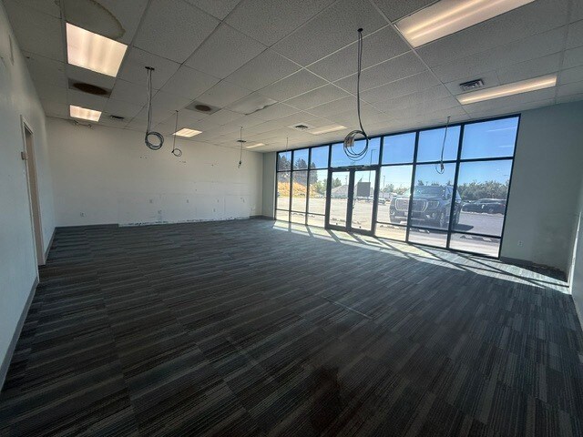 More Photos Of 823 Zillah West Rd, Zillah Freestanding For Lease