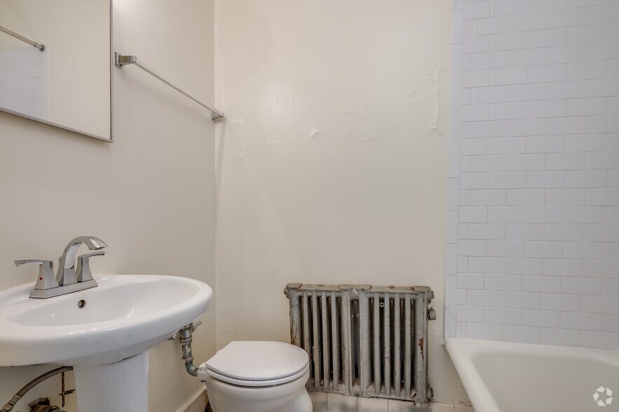 More Photos Of 1835 N 2nd St, Milwaukee Apartments For Sale