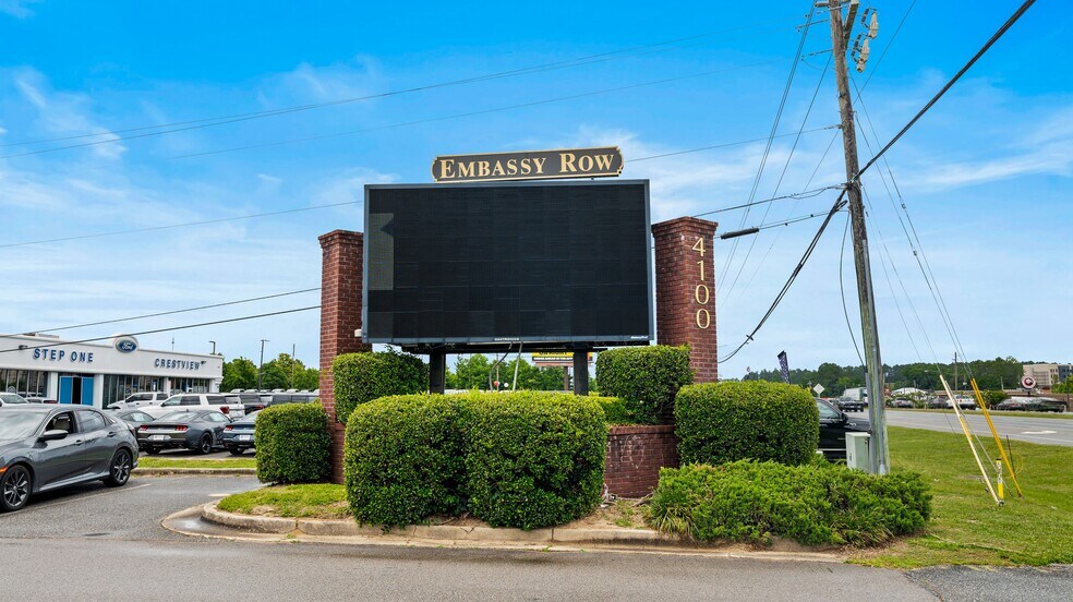 More Photos Of 4100 S Ferdon Blvd, Crestview Medical For Lease