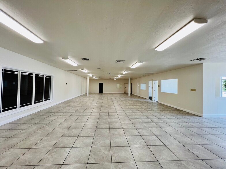 More Photos Of 1153 S Greenwood Ave, Montebello Manufacturing For Lease