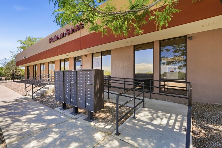 More Photos Of 3121 Amherst NE dr, Albuquerque Office For Sale